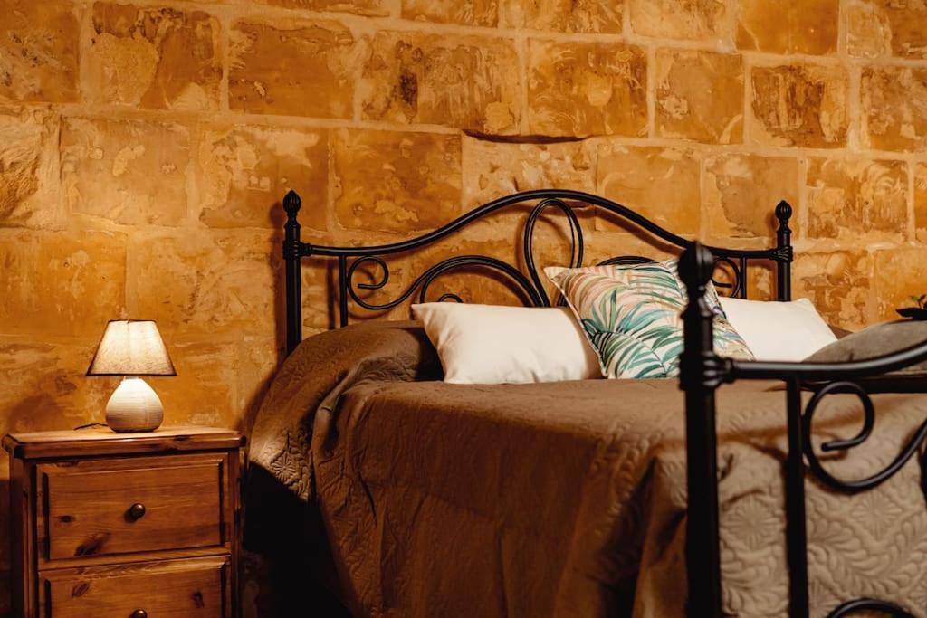 Enchanting 2Bdr Townhouse In Valletta Centre! Buitenkant foto