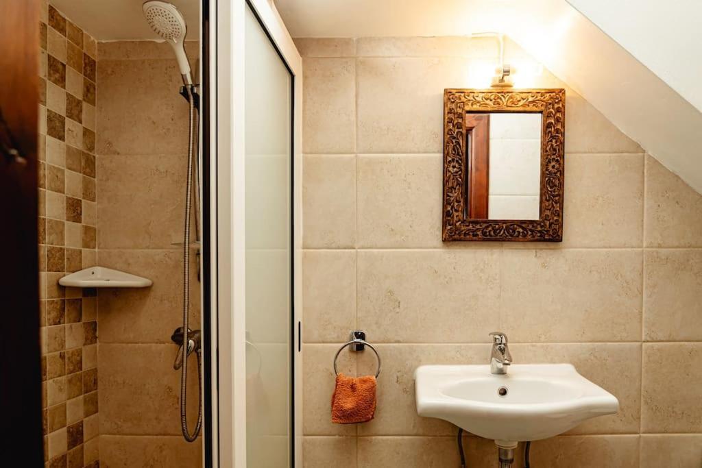 Enchanting 2Bdr Townhouse In Valletta Centre! Buitenkant foto